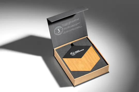 SCX Innovative Design™ Bamboo 10W Hexa Wireless Charger — view 5
