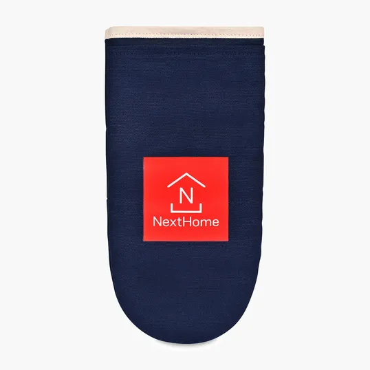 La Cuisine™ Recycled Cotton Oven Mitt with AWARE™ — view 6