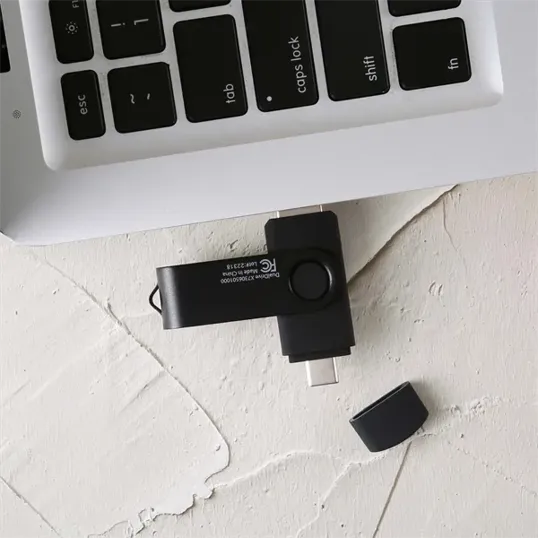 Dual Drive Flash Drive, 32G USB-C and USB-A — view 2