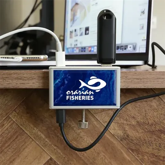 Hang4 USB Hub with Clip-On Desk Mount — view 8