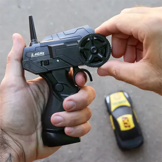 HPG Gold Dryfter Remote Control Car — view 5