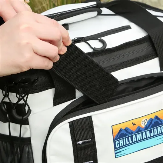 Chillamanjaro™ 18 Can Altitune Cooler Bag — view 4