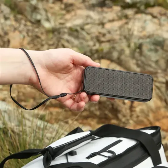 Chillamanjaro™ 18 Can Altitune Cooler Bag — view 6