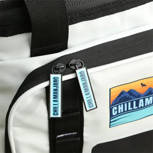 Chillamanjaro™ 18 Can Altitune Cooler Bag — view 8