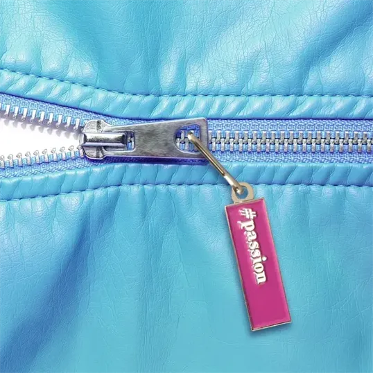 BCG Creations Diestruck Zipper Pull, 1 Inch