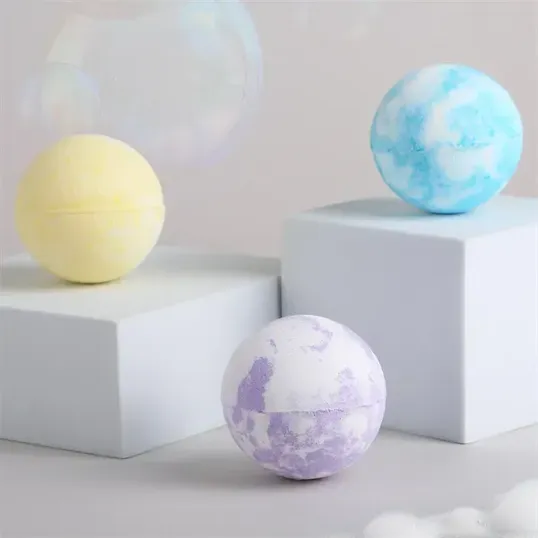 Mixie Luxury Bath Bombs 3 Piece Set in Jute Bag