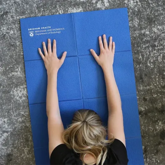 Mixie Lotus Bound 4mm PVC Foldable Yoga Mat — view 4