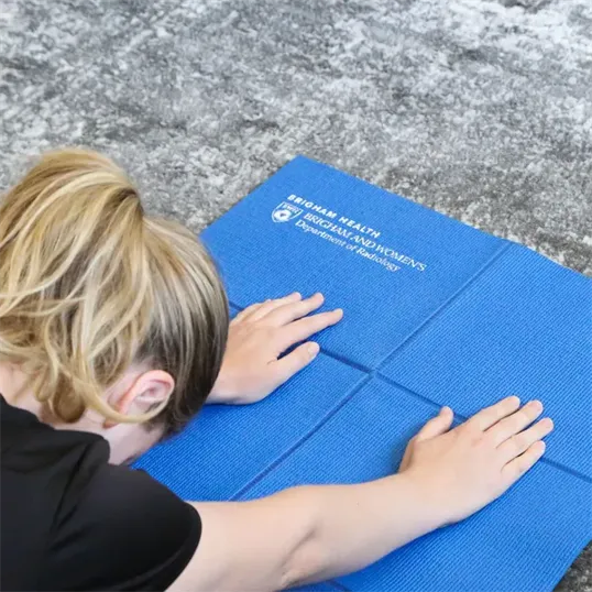 Mixie Lotus Bound 4mm PVC Foldable Yoga Mat — view 5