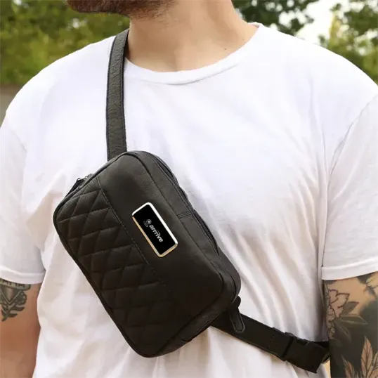 Brea Canyon Leather Cross Body Bag — view 12