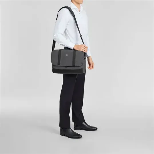 Victorinox Messenger Bag — view 11