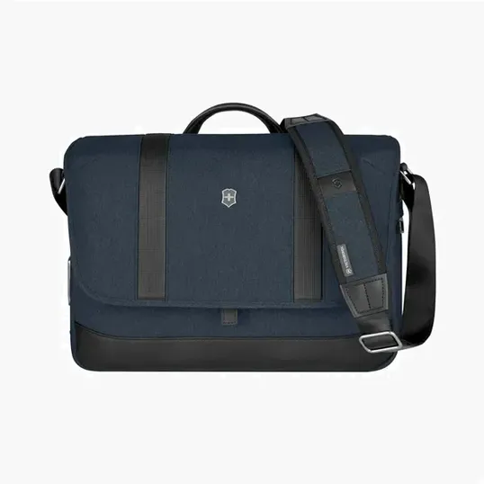 Victorinox Messenger Bag — view 10