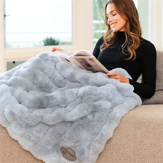 Bubble Fur Blanket, 50 x 60 Inches