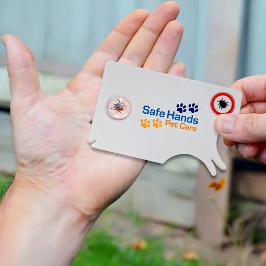 Tick Remover Card — view 5