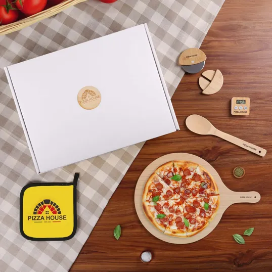 Mamma Mia Pizza Kit with Bamboo Utensils