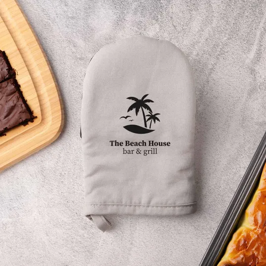 Beacon Apex Puppet Oven Mitt