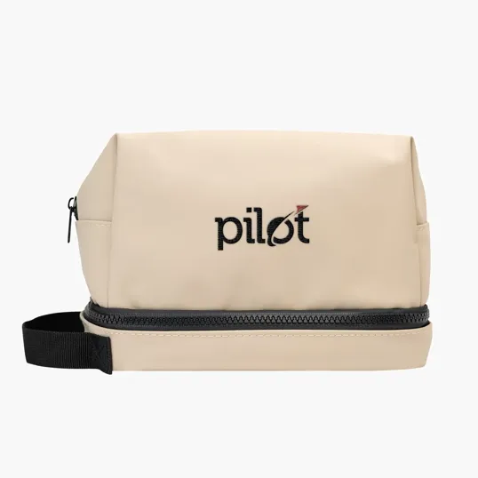 Hudson rPET Leatherette Toiletry Bag — view 4