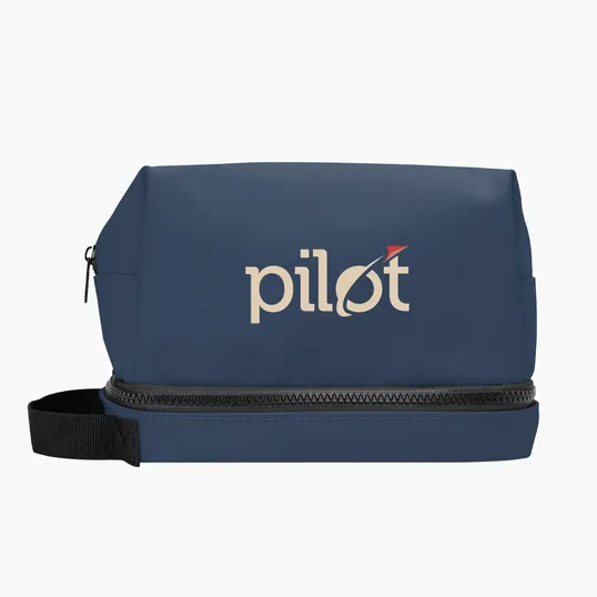 Hudson rPET Leatherette Toiletry Bag — view 8