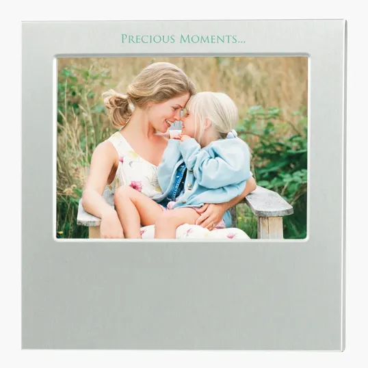 Dazzling Aluminum Photo Frame, 4" x 6" — view 3