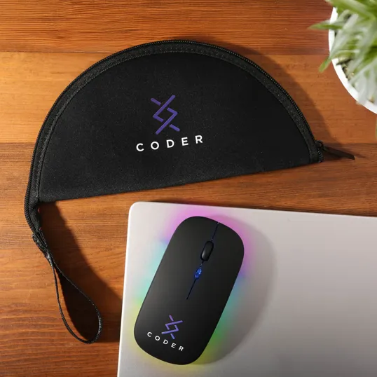 Mouse In A House Kit with Mouse Pad Pouch and Clickey Mouse
