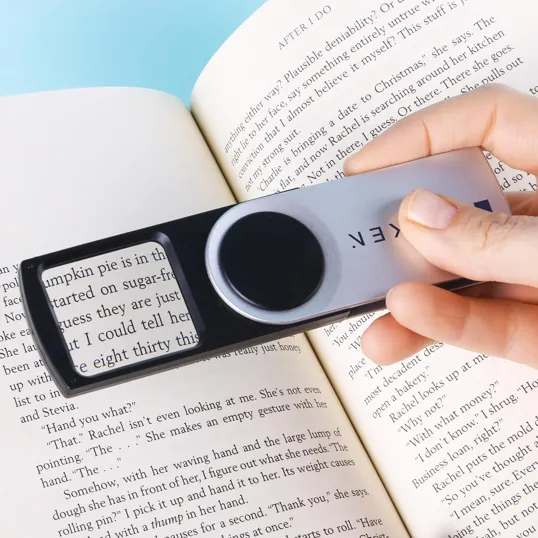 Scholar Pocket Magnifier with LED Light, 3x