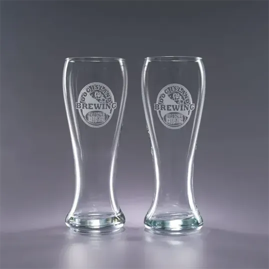 Traveler Series 16 oz. Lager Glass Gift Set