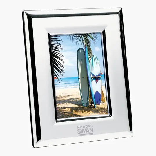 Heureu 4" x 6" Chrome Photo Frame