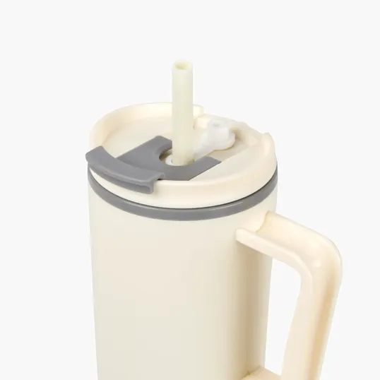 Sovrano Agnew 30 oz. Double Wall Polypropylene Mug — view 10