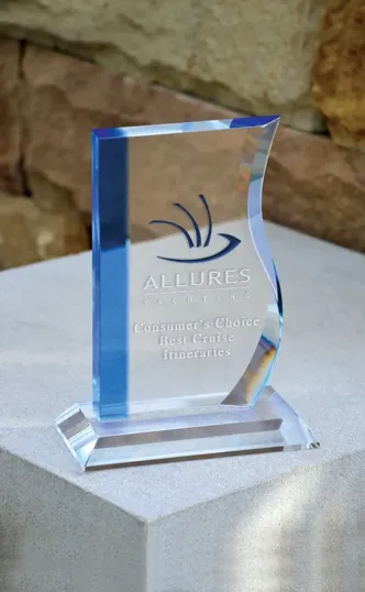 Mini Wave Award in Optical Crystal