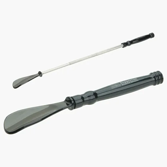 Ariel Easy Reach Telescoping Shoe Horn — view 2