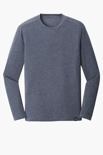 New Era Heritage Blend Long Sleeve Crew Tee — view 8