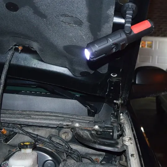 Starline Magnetic LED Worklight with Pivot Stand — view 9