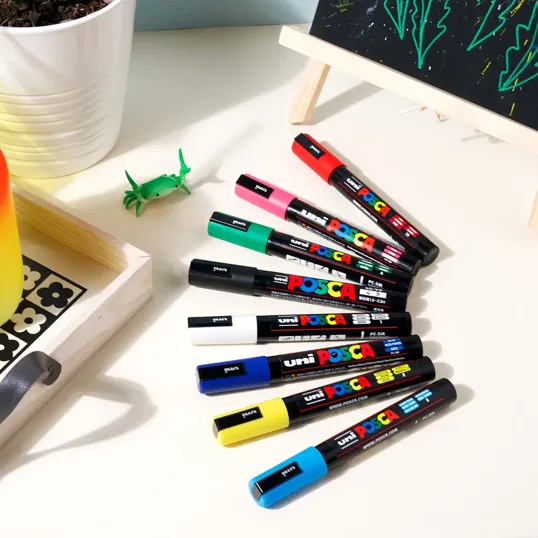 POSCA 8 Piece Basic Marker Set with Bag, Medium — view 3