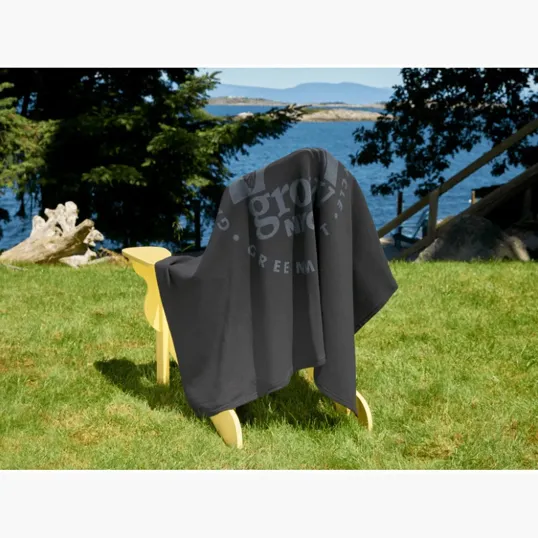 Pro Towels Sweatshirt Blanket — view 4